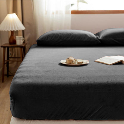 Matras Hoeslaken Velvet Obsidian Black